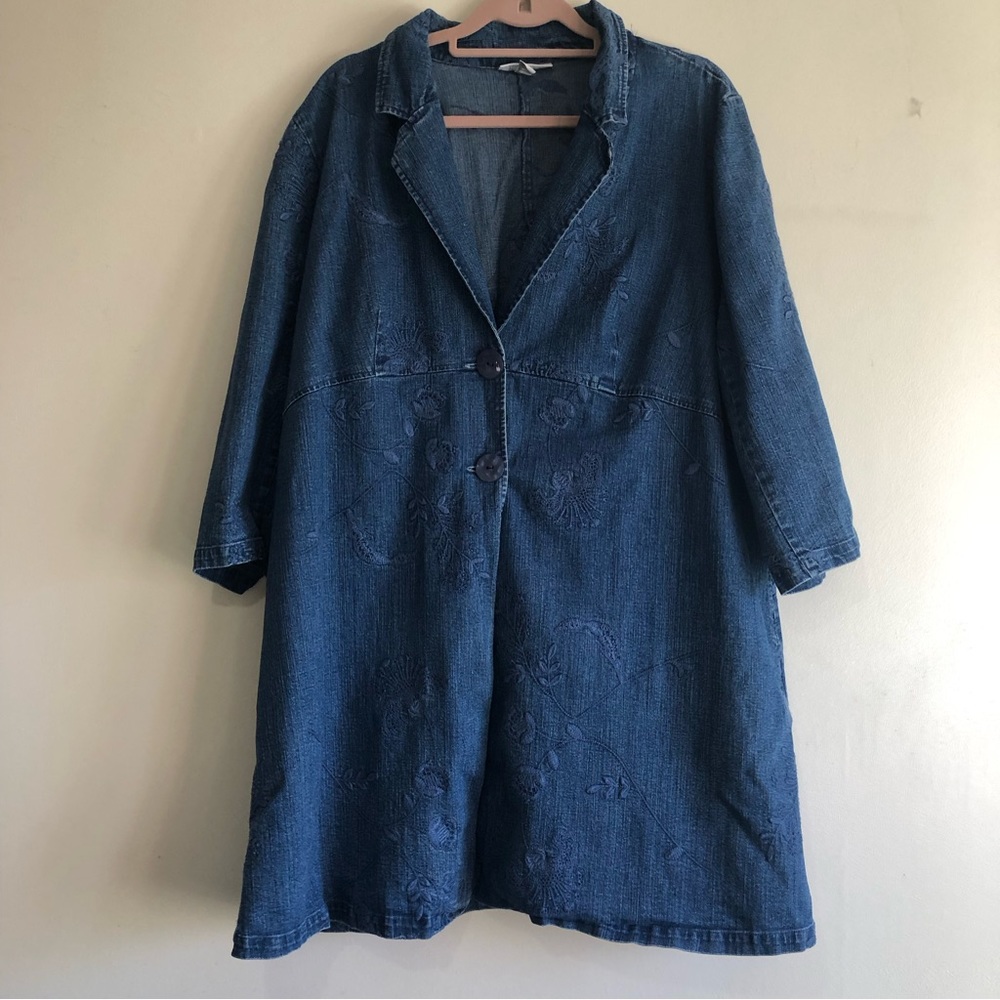 18/20W Embroidered Denim Lightweight Jacket